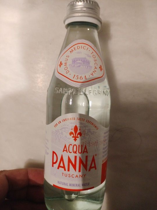 Acqua Panna Tuscany mineral water glass bottle 250ml