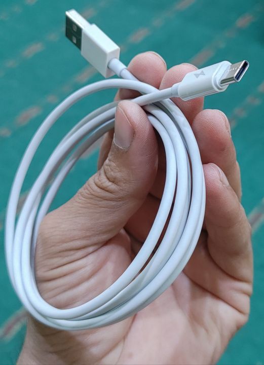 1.5%20meter%20fast%20charging%20type%20C%20cable.%20100%25%20imported%20super%20fast%20charging%20cable%20for%20all%20type%20c%20devices.%20-%20Image%203