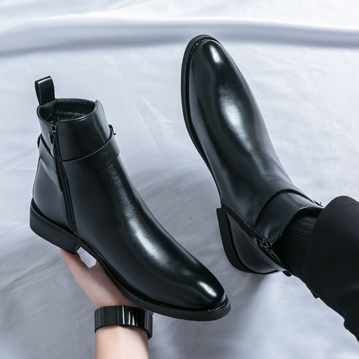 New%20Waterproof%20British%20Riding%20Boots%20Men's%20Fashionable%20Ankle%20Boots%20Casual%20and%20Versatile%20High-Top%20Leather%20Shoes%20Men's%20Trend%20-%20Image%203