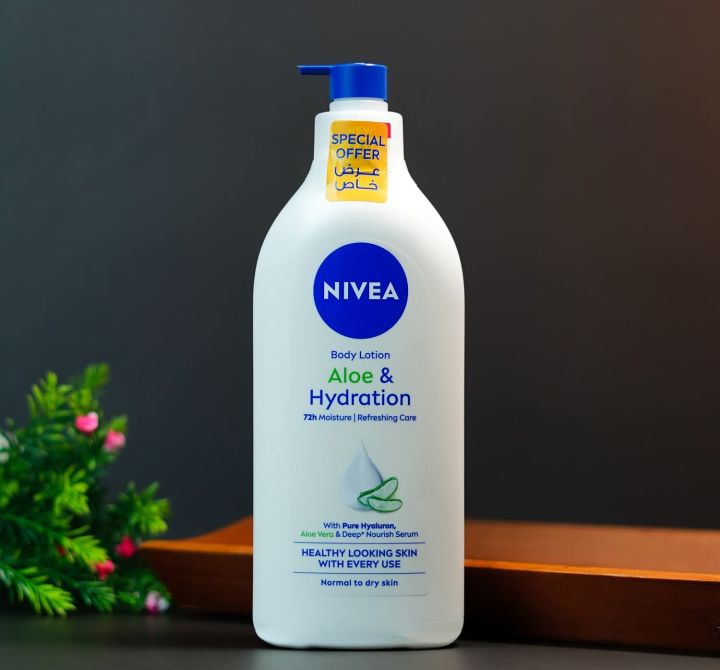Nivea%20Aloe%20&%20Hydration%20Body%20Lotion,%2072h,%20Normal%20to%20Dry%20Skin,%20400ml%20-%20Image%202