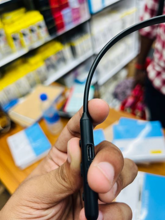 Wavefun%20Flex%20Pro%20Wireless%20Bluetooth%205.3%20Neckband%20Earphone%20-%20Image%205