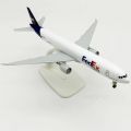1/400 Model Planes B777 Air Fedex 20cm Metal Scale Aircraft Toy Child Diecast Airplanes Model Kit With Stand Toy Planes . 