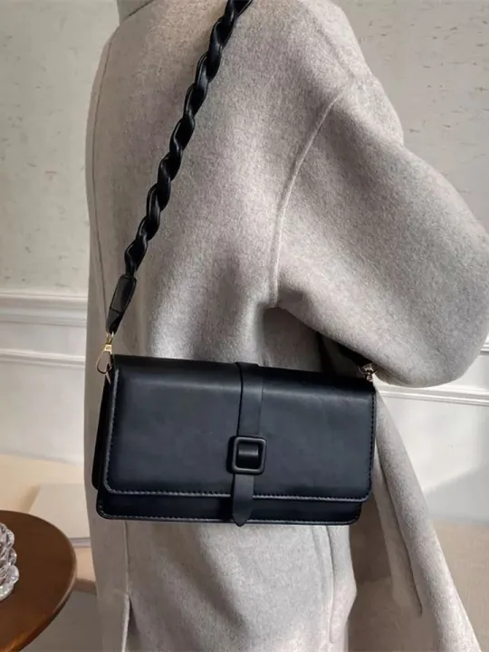 Womens%20Premium%20Quality%20Double%20Shoulder%20Strap%20or%20Crossbody%20Fashionable%20bag%20-%20Image%209