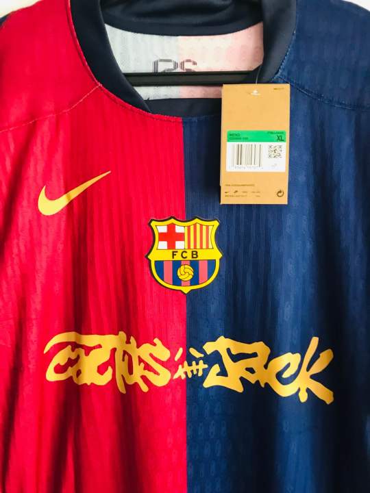 Barcelona%20x%20Travis%20Scott%20Home%2025-26%20Lamine%20Yamal%20Soccer%20Football%20Jersey%20-%20Image%204