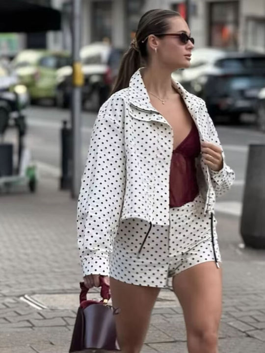 HH%20Women%20Fashion%20Polka%20Dot%20Coat%20Shorts%20Set%20Turtleneck%20Long%20Sleeve%20Zipper%20Jackets%20Slim%20Shorts%20Elegant%20Woman%20High%20Street%20Outfits%20-%20Image%204