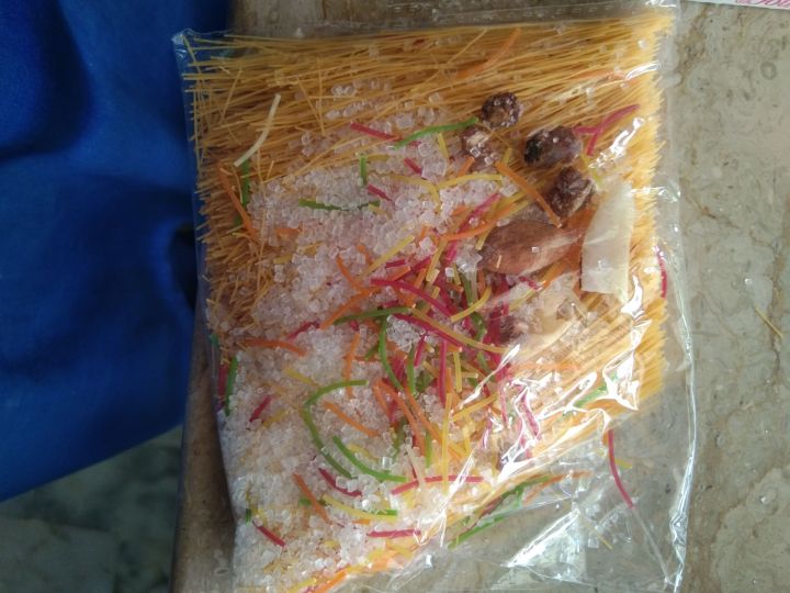 Sheer%20Khurma%20with%20perfect%20Thickness/%2015%20Minute%20Recipe.%20-%20Image%202