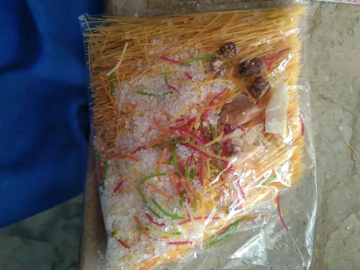 Sheer%20Khurma%20with%20perfect%20Thickness/%2015%20Minute%20Recipe.%20-%20Image%202