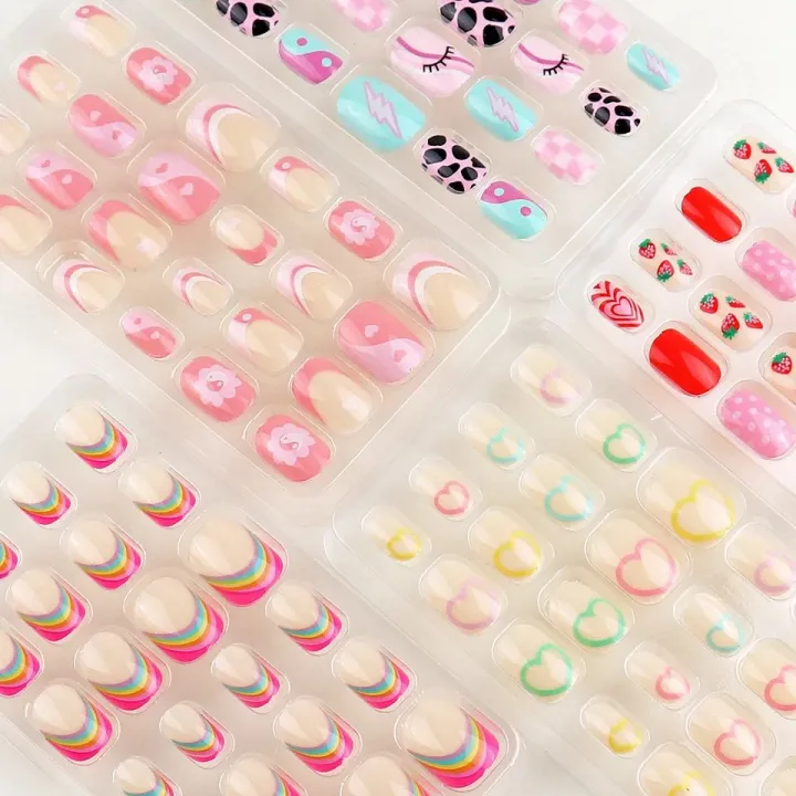 24%20pcs%20Children%20Teens%20Girls%20Nails%20Press%20On%C2%A0%20Full%20Cover%C2%A0%20Gradient%20Color%20Rainbow%20Star%20Unicorn%20Shell%20Short%20False%20Nail%20Kits%20for%20Kids%20Teenager%20Girls%20with%20Glue%20stickers%20Nails%20for%20girls%20-%20Image%204