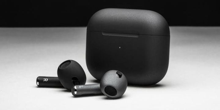 Apple Airpods 3 ( 3rd Generation)  Inpods dual Headset Bluetooth Headset With Sweatproof Air 31 Wireless Airbuds earbuds with charging case - Airbud - Airbuds - Earpod - Earpods - Earbud - Earbuds