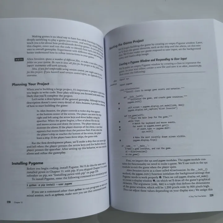Python%20Crash%20Course%20A%20Hands-On,%20Project-Based%20Introduction%20to%20Programming%20Paperback%20English%20book%20-%20Image%203