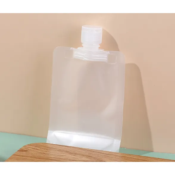 Sa.%20cream%20divider%20bag%20spiral%20lid%20travel%20liquid%20storage%20organizer%20refillable%20travel%20bag%20retail/wholesale%20Sah%20s892%20-%20Image%207