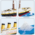 DIY Titanic ship model assembly plastic block With light toy Titanic building block For children's toys birthday . 
