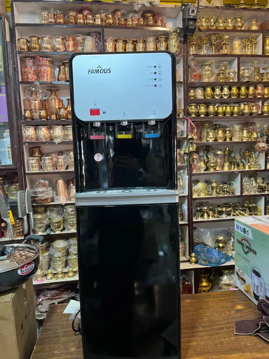 Famous%20Water%20Dispenser%203%20in%201%20Hot,Cold%20And%20Normal%20-%20Image%204