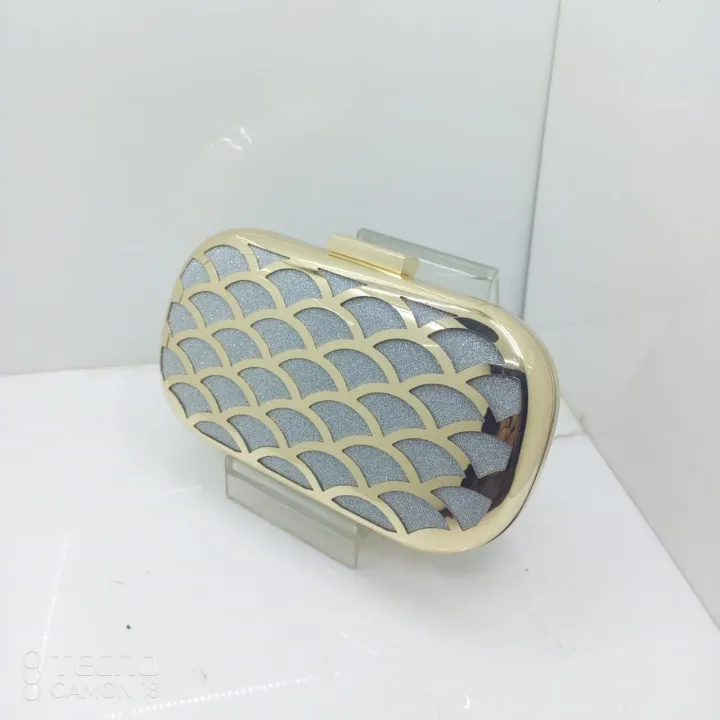 Fancy%20Party%20Wear%20Clutches%20%E2%80%93%20Elegant%20Design%20for%20Special%20Occasions%20-%20Image%205