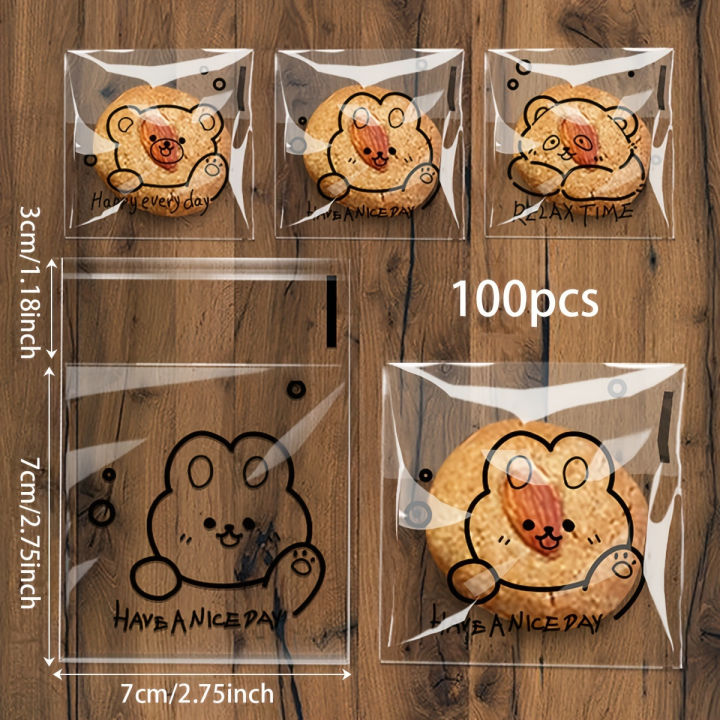 100pcs%203%20In%201%20Cute%20Cartoon%20Self-Sealing%20Baking%20Bags%20-%20Transparent%20&%20Versatile%20for%20Bread,%20Biscuits,%20and%20Pastries%20-%20Image%204