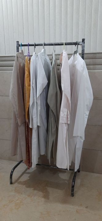 CLOTH%20HANGING%20STAND%20WITH%20ADJUSTABLE%20HEIGHT%20-%20Image%205