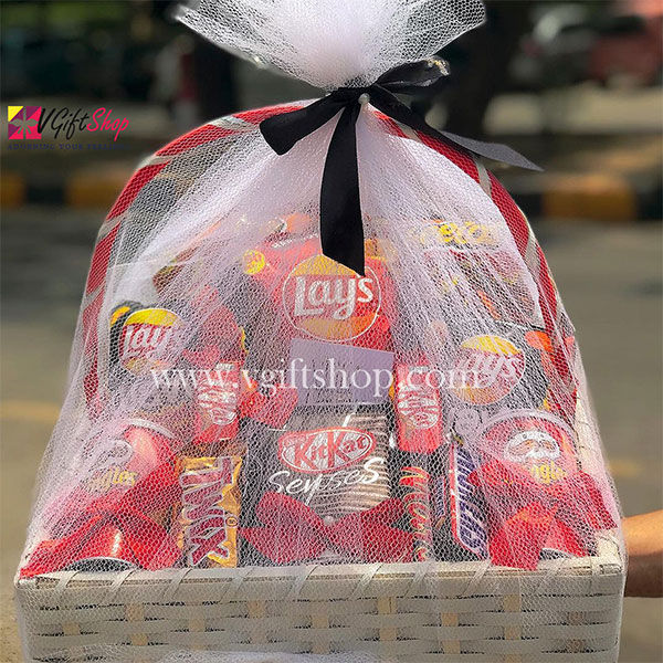 snacks Gift hamper, best for all occasions