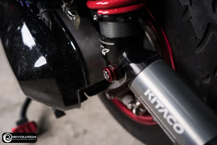 1%20x%20revolution%20anti-theft%20nut,%20size%20m8x1.25,%20length%2035mm.%20Giorno%20+/lead125/click%20125%20-%20150%20-%20160%20-%20Image%204