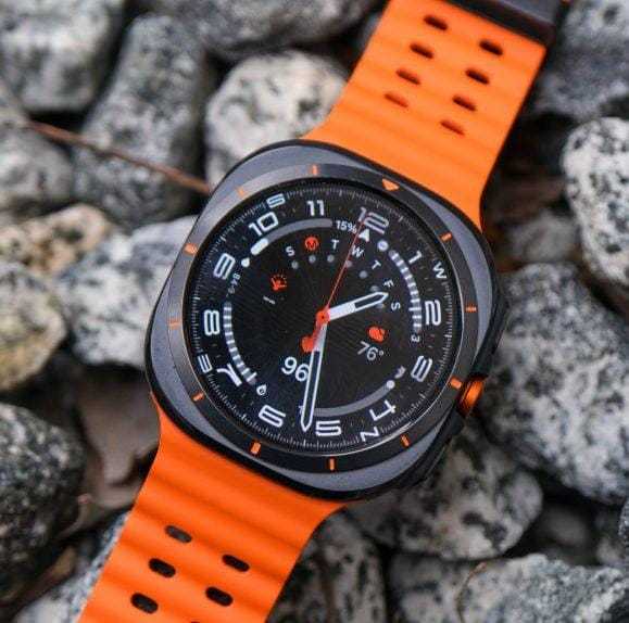 Samsung%20Galaxy%20JS%20Watch%207%20Ultra%2047mm%20AMOLED%20Display%20Smart%20Watch%20Super%20Master%20Premium%20Quality%20with%20NFC%20and%20IP68%20Waterproof%20-%20Image%205