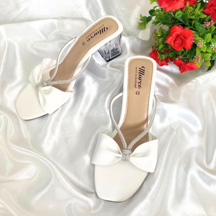 Marco%20brand%20fashion%20big%20size%20shoes%20B1031%20cross%20diamond%20bow%20size%2041-45%20-%20Image%202