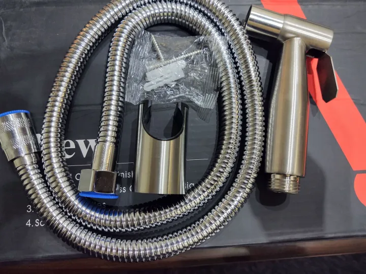 MUSLIM%20SHOWER%20STAINLESS%20STEEL%20WITH%20HOLDER%20AND%201%20METER%20CHAIN%20-%20Image%208