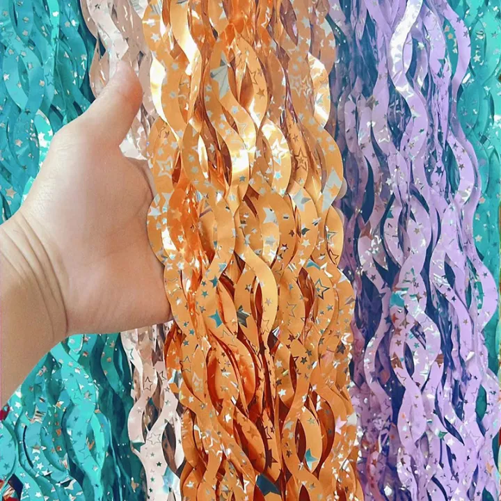 1x2M%20S-Shaped%20Metallic%20Tinsel%20Fringe%20Curtain%20with%20Stars%20-%20Wavy%20Foil%20Streamer%20Backdrop%20for%20Birthday%20New%20Year%20Wedding%20Party%20Decor%20-%20Image%204
