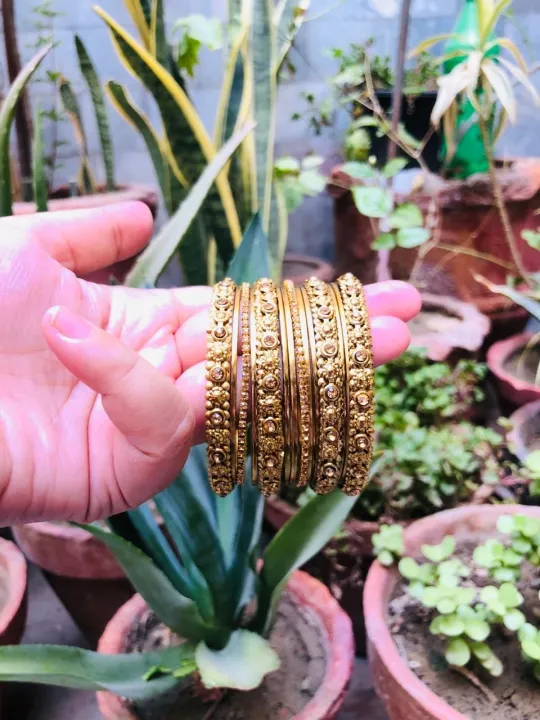 Very%20Beautiful%20Bangles%20One%20Carrat%20Gold%20Bangles%20set%20Chori%20jewellery%20for%20Girls%F0%9F%98%8ALow%20Stock%0A%0AI%20-%20Image%206