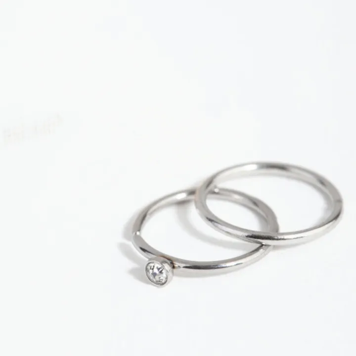 4%20Pcs%20Nose%20Rings%20Stainless%20Steel%20Nose%20Hoop%20Golden%20Nose%20Ring%20Silver%20Nose%20Ring%20Stud%20Nose%20Piercing%20Jewelry%20Nose%20Accessories%20Body%20Jewelry%20Fashion%20Nose%20Ring%20Trendy%20Nose%20Rings%20Lightweight%20Durable%20Nose%20Ring%20Elegant%20Nose%20Jewelry%20Stylish%20Nose%20Piercing%20Set%20-%20Image%204