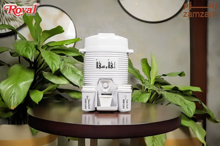 ZamZam%20Cooler%20Mini%20ZamZam%20Dispenser%202%20Liter%20Capacity%20Travel%20Cooler%20-%20Image%207