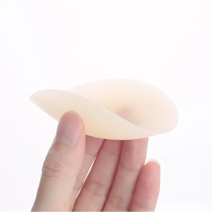 Fashion%20Silicone%20Nipple%20Cover%20Lift%20Up%20Bra%20Sticker%20Adhesive%20Invisible%20Bras%20Chest%20Patch%20for%20Women%20Reusable%20Chest%20Breast%20Petals%20Pad%20-%20Image%202