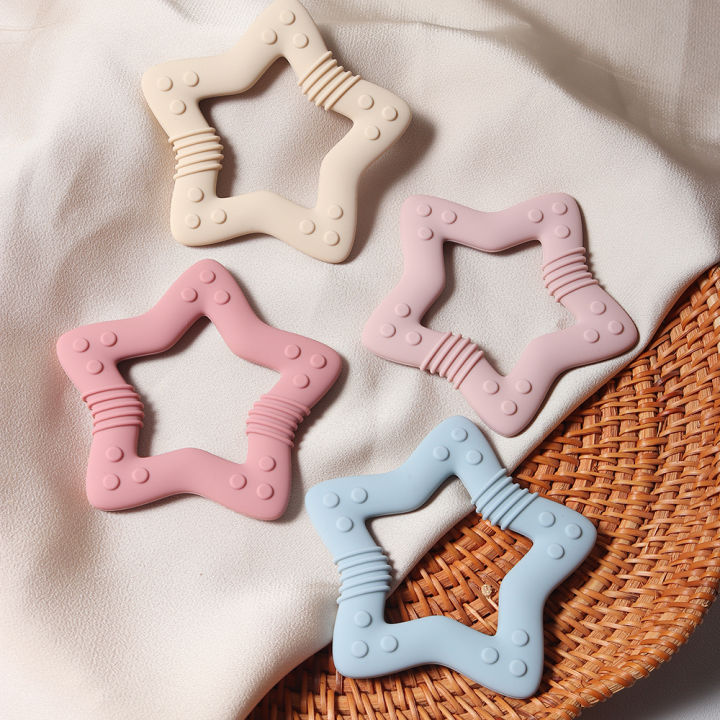 New%20Star%20Silicone%20Teether%20Food%20Grade%20Heart%20Baby%20Teething%20Toy%20-%20Image%202