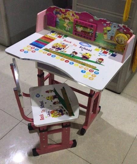 Kids%20Children%20Study/Homework%20%20Table%20With%20Chair%20Set%20,%20Adjustable%20Height%20-%20Image%202
