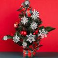 12Pcs White Glitter Raw Pulp Plastics Paper Snowflake Ornaments Christmas Venue Decoration Xmas Tree Pendant Home Winter Parties. 