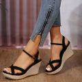 New Summer Fashion Sandals, Wedge-heeled Waterproof Platform, Thick-soled Roman Platform-soled Sandals, Large Size Women's Shoes.