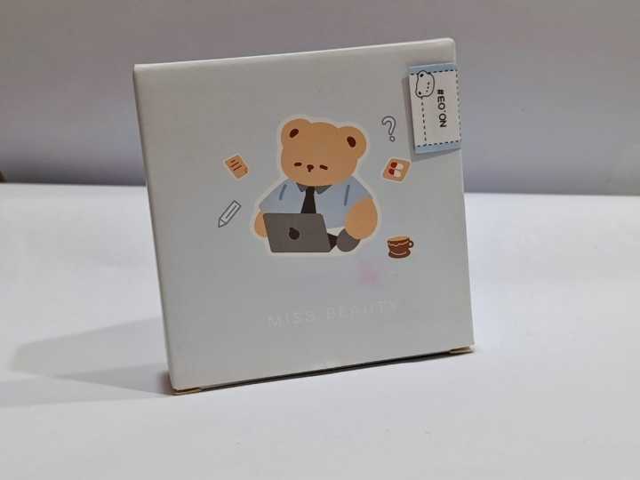 Miss%20beauty%20contour%20and%20shinner%20,%20%20Contour%20pallate%20,highliter%20%20set%20for%20mesmerising%20glow.%20-%20Image%203