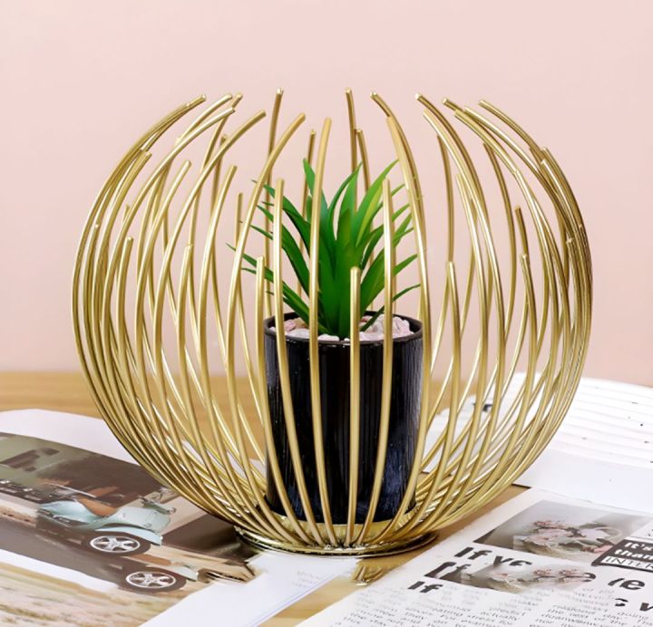 Artisan Crafted High-Quality Metal Alloy Sphere Planter For Elegant Room Decor