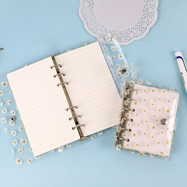 A7/A6%20Cute%20Daisy%20Spiral%20Binder%20Notebook%20Agenda%20Cover%20with%20Storage%20Bag%20Kawaii%20Transparent%20School%20Diary%20Journal%20Planner%20Stationery%20-%20Image%203