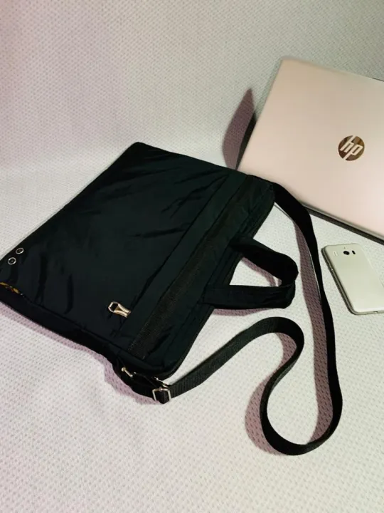Laptop%20bag%20for%20office%20staff%20-%20Image%202