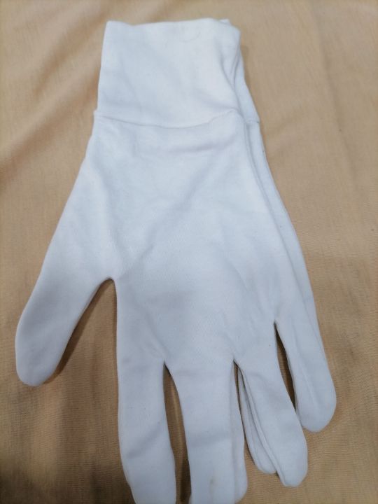 White%20Gloves%20For%20Doctor%20And%20Traffic%20Police%20Pack%20Of%203%20-%20Image%202