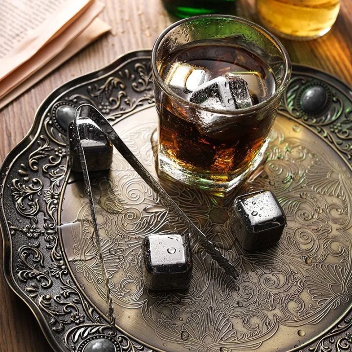 4/6/8Pcs%20Stainless%20Steel%20Ice%20Cube%20Set%20Reusable%20Whiskey%20Stone%20Ice%20Cubes%20for%20Whiskey%20Wine%20Cooling%20Cubes%20Ice%20Cubes%20Party%20Bar%20Tools%20-%20Image%205