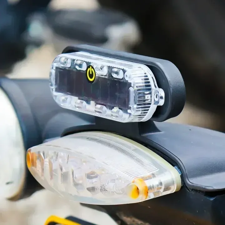 Solar%20Car%20Flashing%20Light%20Electric%20Motorcycle%20Truck%20Brake%20Taillight%20Modification%20Auto%20Anti-rear-end%20Explosion%20Flashing%20Light%20Amag%20-%20Image%206