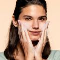 Oriflame Pure Skin facewash for acne prone skin, pimples, oily skin women accessories. 
