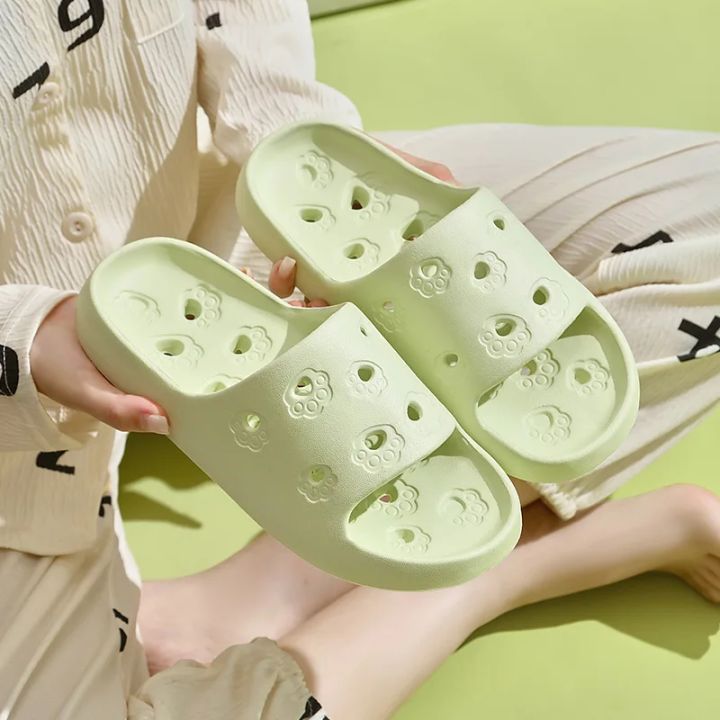 Hollow%20Out%20Bathroom%20Slippers%20Women%20Hole%20Quick%20Drying%20Anti%20Slip%20Shower%20Slides%20Woman%20Summer%20Super%20Light%20Soft%20EVA%20Home%20Slippers%20-%20Image%204
