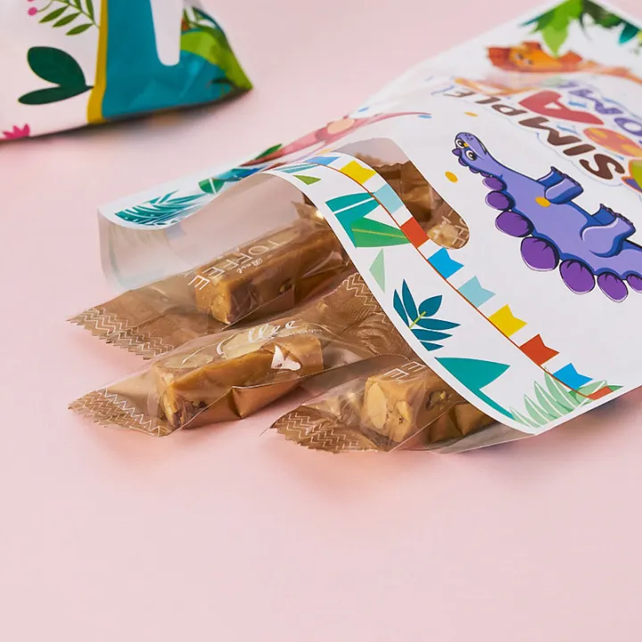 25/50Pcs%20Dinosaur%20Birthday%20Candy%20Goodie%20Plastic%20Gift%20Bag%20with%20Handles,Party%20Favor%20Bags%20Ideal%20for%20Cookies,Candy%20-%20Image%206