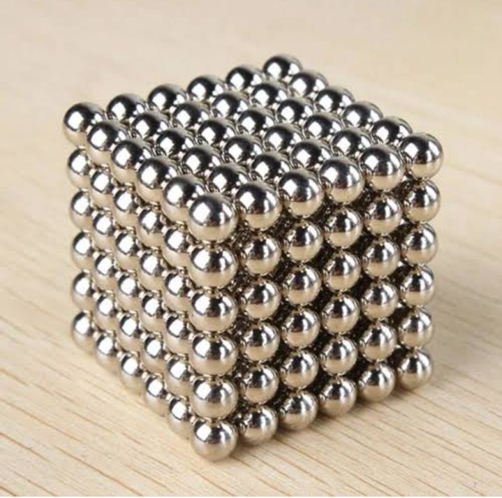 200 Pcs Sliver DIY Neocube Magic Beads Magnetic Balls Puzzle