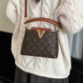 High-quality Appearance Patterned Diagonal Crossbody Bag with Large Capacity for Women, High-end and Luxurious Casual Retro Shel.