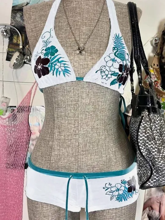 Vintage%20Flower%20Print%20Cutie%20Set%20Bikini%202000s%20Swimsuit%20%20Women%20Bathing%20Fashion%20Halter%20Strap%20Swimwear%20High%20Street%20Beach%20Female%20-%20Image%206