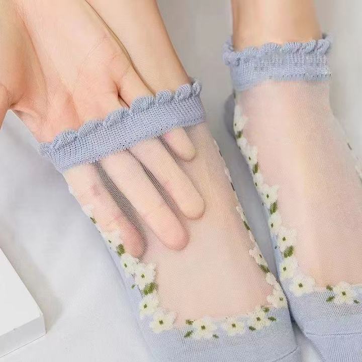 Trendy%20women%20cute%20colorful%20transparent%20lace%20socks%20-%20Image%206