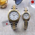 Couple watch Jodi k sath ki ghari. 