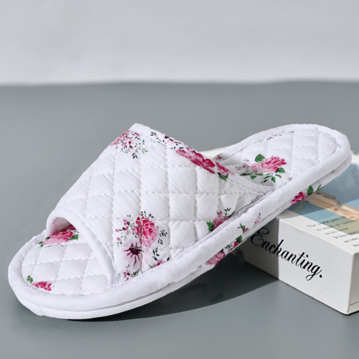 Women%20Home%20Slippers%20Soft%20Cotton%20Floral%20Floor%20Shoes%20Antislip%20Bedroom%20Slippers%20Lightweight%20Couple%20Slippers%20Fashion%20Women%20Shoes%20-%20Image%203